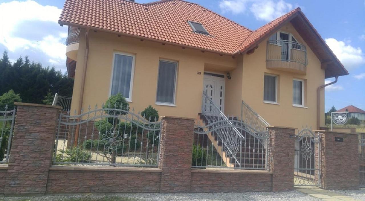 Öreghegy Vendégház Egerszalók Exterior foto